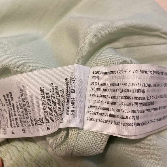 Abercrombie & Fitch light green linen top - Picture 4 of 4